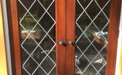 Double Door Stain